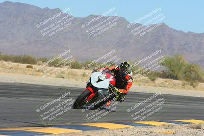 media/Oct-17-2024-Racers Edge (Thu) [[f51934c085]]/B Group/Session 2 (Turn 6 Inside)/